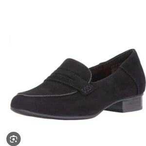 Clarks Women's Classic Black Loafers